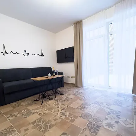 Yemenites Apartments Klatovy Exterior foto